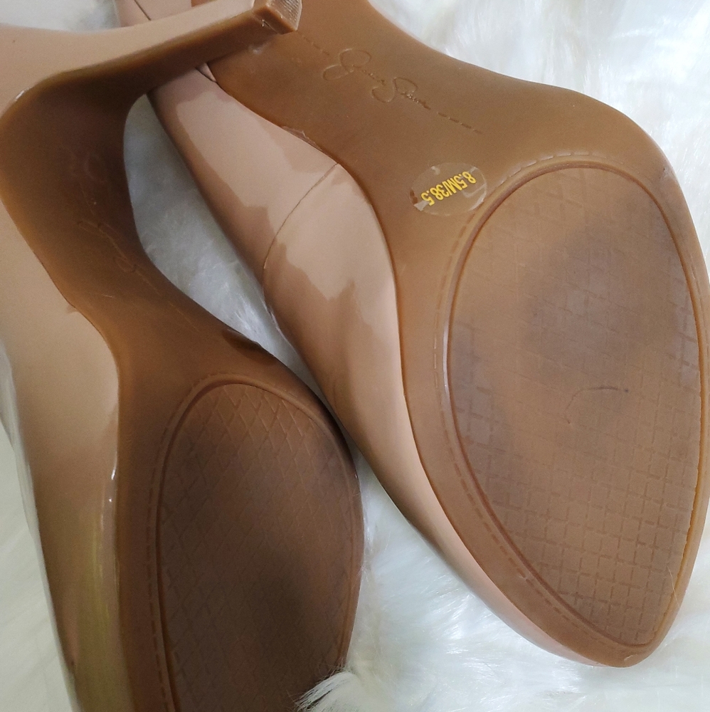 Nude Jessica Simpson Pumps - Picture 3 of 5